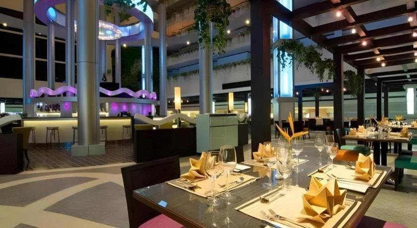Ambassador City Jomtien Pattaya - Ocean Wing 호텔 나 좀티엔 외부 사진